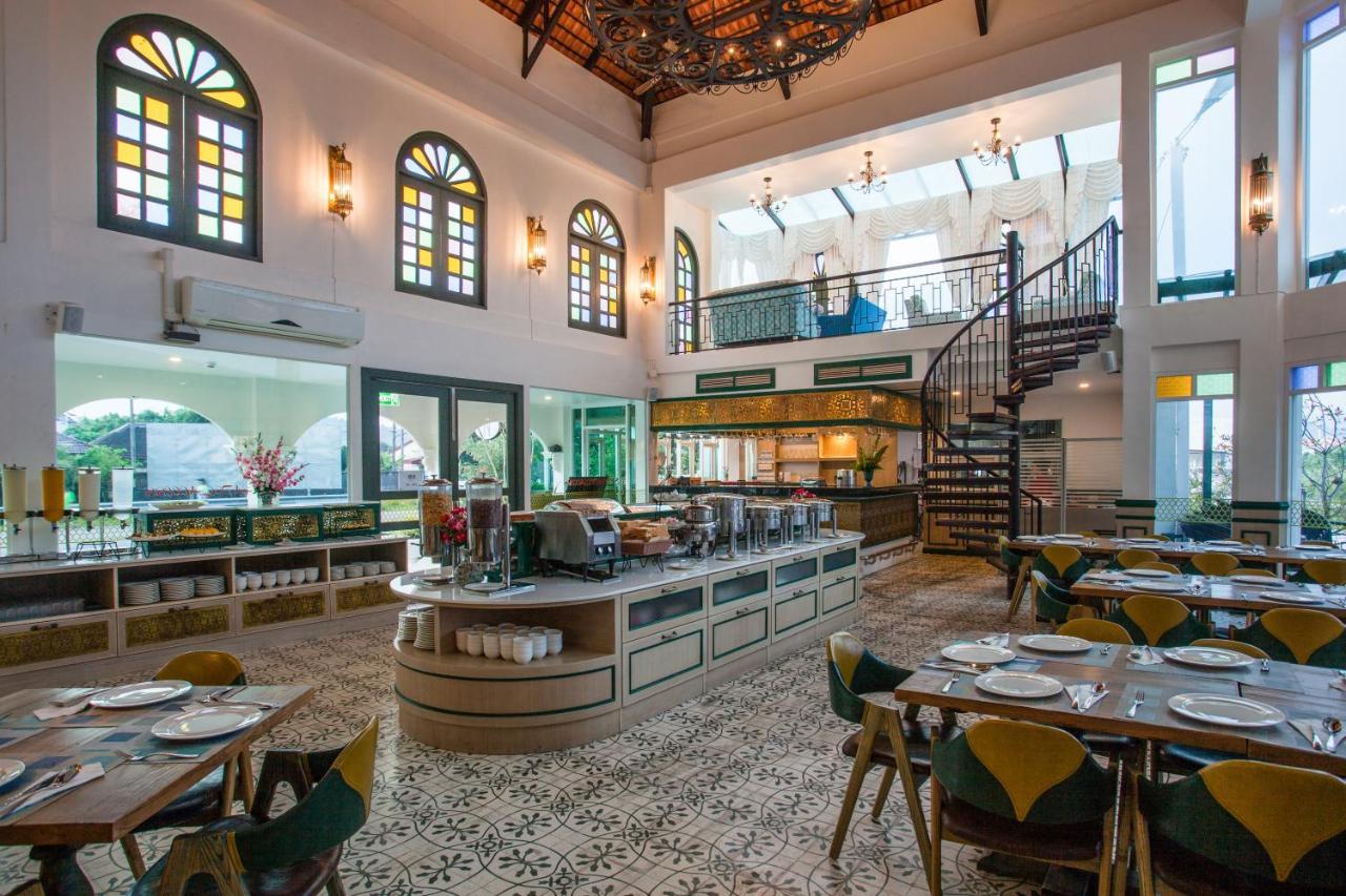 Supicha Pool Access Hotel - Sha Plus Phuket Eksteriør billede