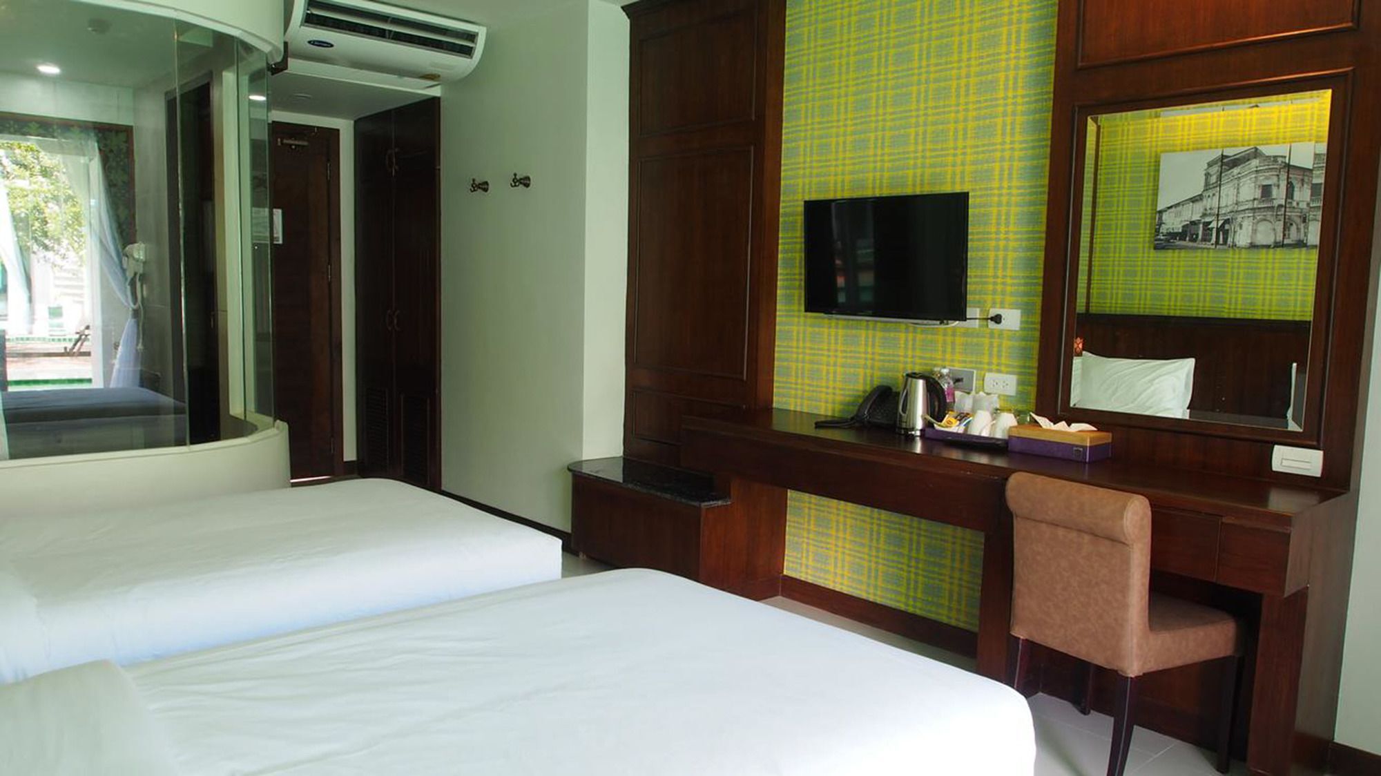 Supicha Pool Access Hotel - Sha Plus Phuket Eksteriør billede