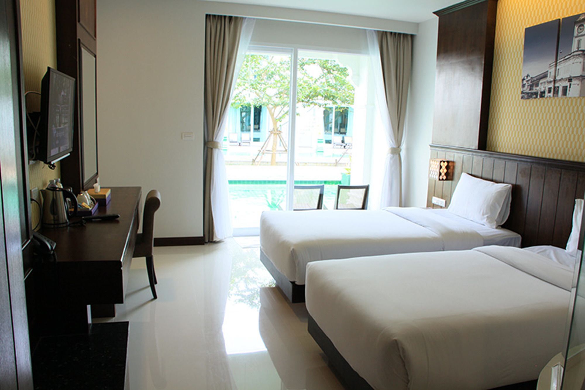 Supicha Pool Access Hotel - Sha Plus Phuket Eksteriør billede